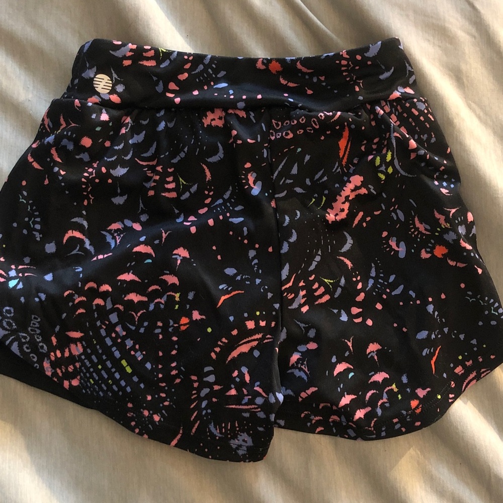 Colorful Patterned Athletic Shorts - Picture 5 of 6
